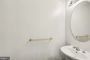 42822 Sykes Terrace, Chantilly, VA 20152 - Photo 15