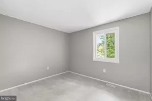 3 Carolina Ct, Sterling, VA 20164 - Photo 17
