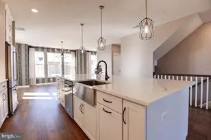 928 California Dr NE, Leesburg, VA 20176 - Photo 7