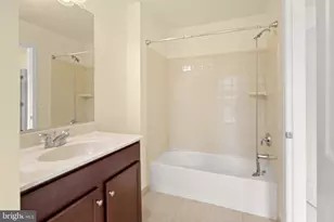 24839 Somerby Dr, Chantilly, VA 20152 - Photo 37