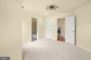 24839 Somerby Dr, Chantilly, VA 20152 - Photo 29
