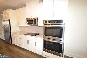 44840 Tiverton Sq, Ashburn, VA 20147 - Photo 11
