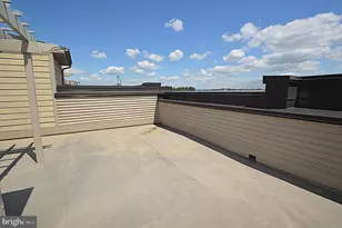 44840 Tiverton Sq, Ashburn, VA 20147 - Photo 3