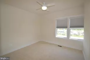 44840 Tiverton Sq, Ashburn, VA 20147 - Photo 39