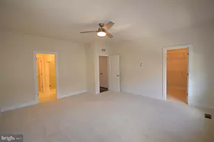 44840 Tiverton Sq, Ashburn, VA 20147 - Photo 31