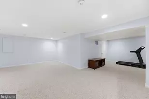 20763 Windemere Ct, Sterling, VA 20165 - Photo 23