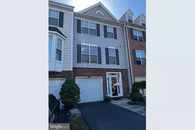 25402 Upper Clubhouse Drive, Chantilly, VA 20152 - Photo 3