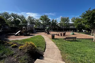 25402 Upper Clubhouse Dr, Chantilly, VA 20152 - Photo 7