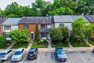 610 Giles Pl, Sterling, VA 20164 - Photo 31