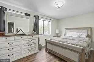 610 Giles Pl, Sterling, VA 20164 - Photo 13