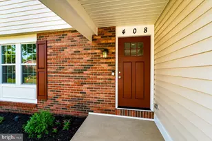 408 Cherry Ln NE, Leesburg, VA 20176 - Photo 3