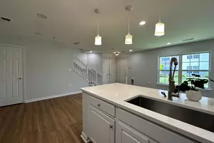 43577 Patching Pond Square, Ashburn, VA 20147 - Photo 13
