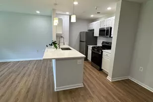 43577 Patching Pond Square, Ashburn, VA 20147 - Photo 9