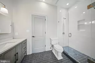 22805 Creighton Farms Dr, Leesburg, VA 20175 - Photo 31