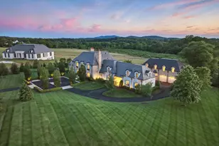 22805 Creighton Farms Dr, Leesburg, VA 20175 - Photo 9