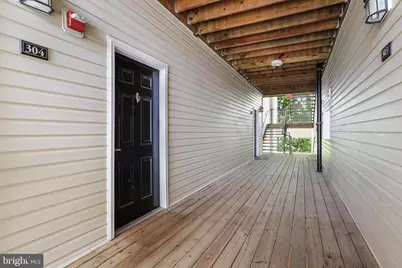 501 Sunset Terrace SE #304, Leesburg, VA 20175 - Photo 3
