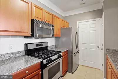 501 Sunset Terrace SE #304, Leesburg, VA 20175 - Photo 15