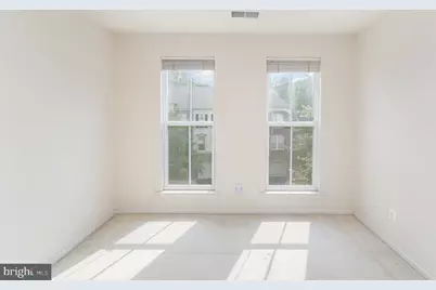 43095 Hunters Green Square, Broadlands, VA 20148 - Photo 15