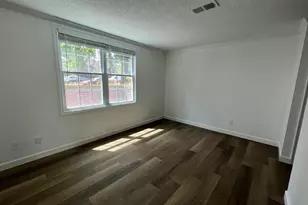 1113 Huntmaster Terrace NE, Leesburg, VA 20176 - Photo 3