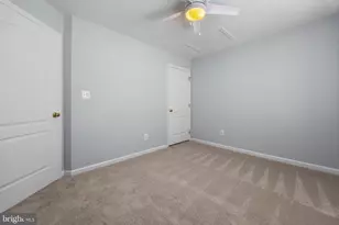 42583 Pelican Dr, Chantilly, VA 20152 - Photo 29
