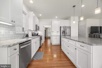 42583 Pelican Drive, Chantilly, VA 20152 - Photo 3
