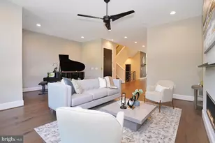 20364 Northpark Dr, Ashburn, VA 20147 - Photo 29