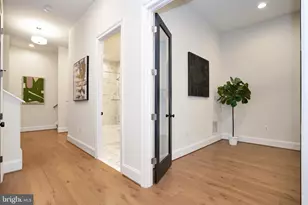 20364 Northpark Dr, Ashburn, VA 20147 - Photo 11