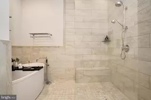 20364 Northpark Dr, Ashburn, VA 20147 - Photo 59