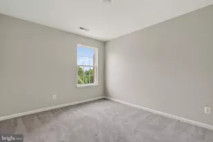 22693 Flowing Spring Square, Brambleton, VA 20148 - Photo 23