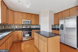 22693 Flowing Spring Square, Brambleton, VA 20148 - Photo 9