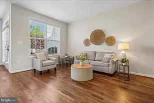 25073 Prairie Fire Square, Aldie, VA 20105 - Photo 15