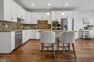 25073 Prairie Fire Square, Aldie, VA 20105 - Photo 19