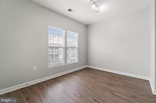 42496 Mayflower Terrace, Brambleton, VA 20148 - Photo 5