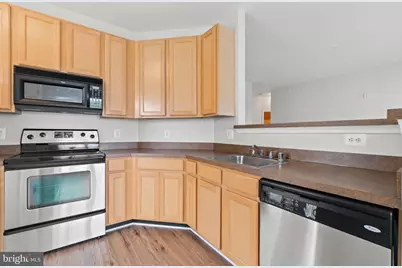 42496 Mayflower Terrace #302, Brambleton, VA 20148 - Photo 7