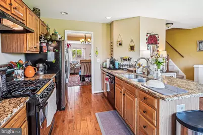 20695 Southwind Terrace, Ashburn, VA 20147 - Photo 9