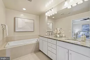 42695 Wilmar Square, Broadlands, VA 20148 - Photo 25
