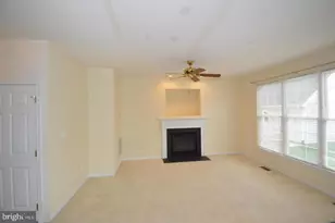 42555 Pelican Dr, South Riding, VA 20152 - Photo 5
