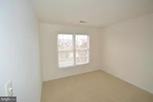 42555 Pelican Dr, South Riding, VA 20152 - Photo 17