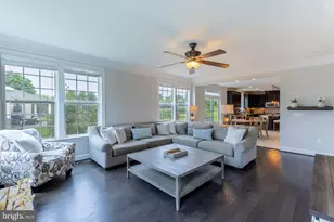 42093 Lochiel Ln, Leesburg, VA 20176 - Photo 17