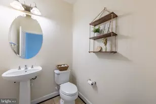 42093 Lochiel Ln, Leesburg, VA 20176 - Photo 25
