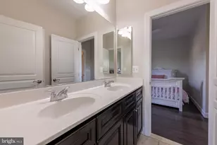 42093 Lochiel Ln, Leesburg, VA 20176 - Photo 35
