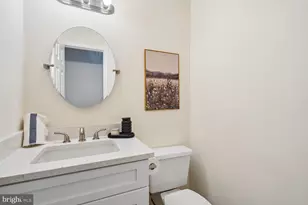 113 Sue Ann Ct, Sterling, VA 20164 - Photo 23