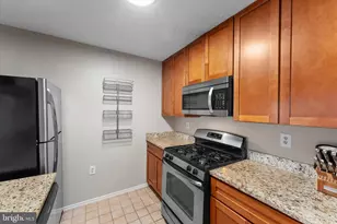 20957 Timber Ridge Terrace, Ashburn, VA 20147 - Photo 17