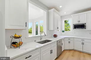 20441 Crimson Pl, Leesburg, VA 20175 - Photo 29