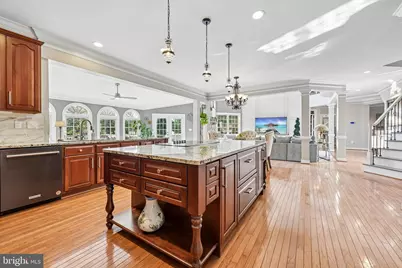 19396 Emerald Park Drive, Leesburg, VA 20175 - Photo 33