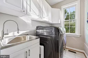 19396 Emerald Park Dr, Leesburg, VA 20175 - Photo 73