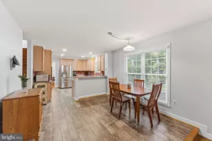 43932 Tavern Dr, Ashburn, VA 20147 - Photo 13