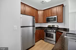 24690 Byrne Meadow Square, Aldie, VA 20105 - Photo 5