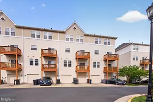24690 Byrne Meadow Square, Aldie, VA 20105 - Photo 19