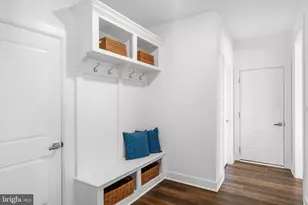 23750 Great Bnd Ln, Aldie, VA 20105 - Photo 3